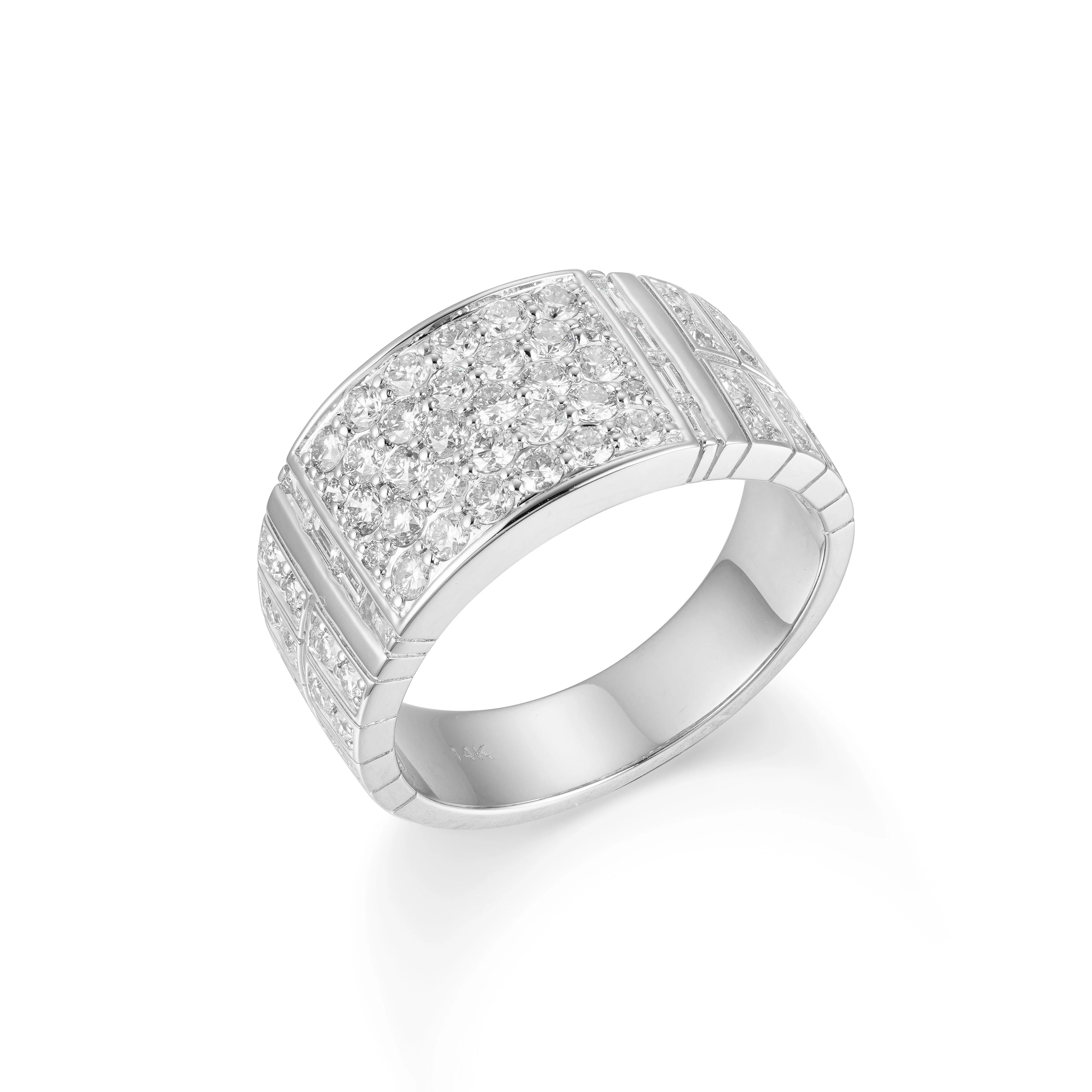 Venetian Rhapsody Diamond Ring - Image 4