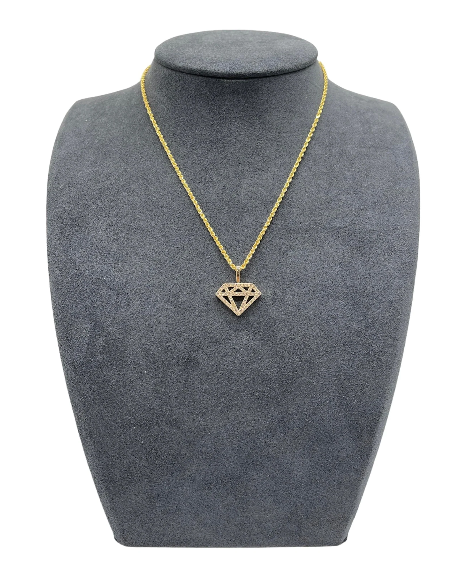 The Diamond Pendant - Image 4