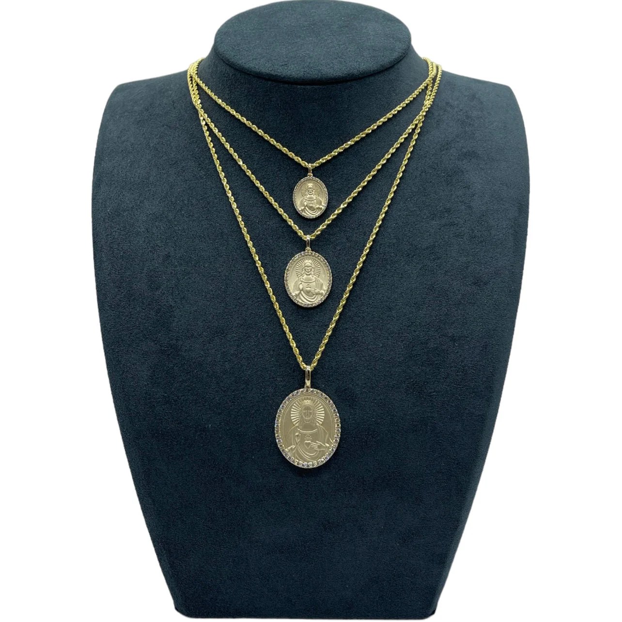 The Heart of Jesus Diamond Pendant - Image 4